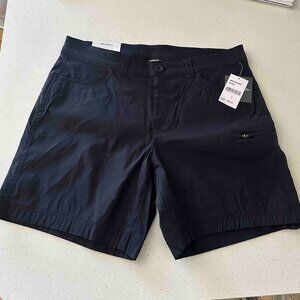NWT - Eddie Bauer - Size 6 hiking shorts - 6 inch inseam